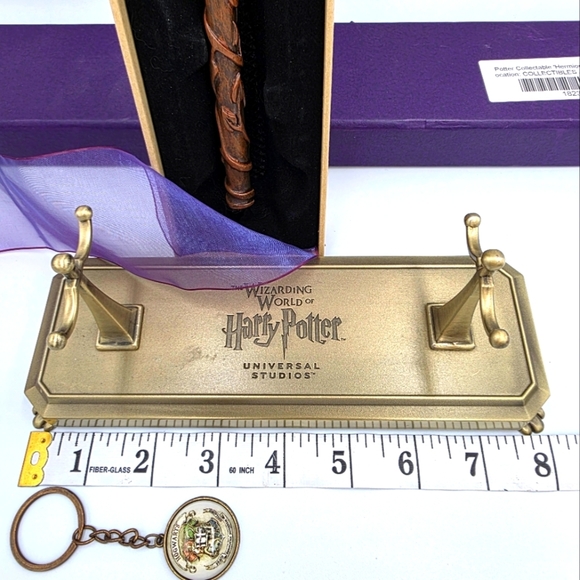 Harry Potter Universal Studios 'Hermione Granger' Wand, Keychain, Wand Holder - Picture 3 of 8